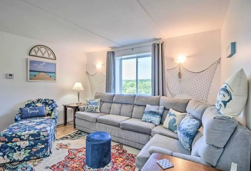 Winter Wonderland Experience In Central Lake!