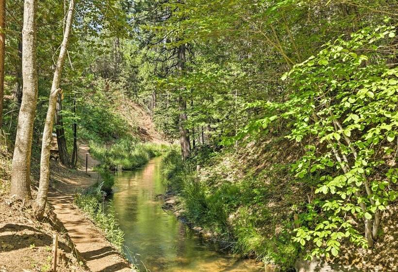 Near Trails: Cabin W/ 2 Level Deck In Twain Harte