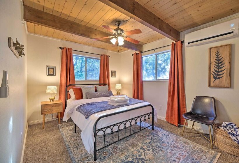 Near Trails: Cabin W/ 2 Level Deck In Twain Harte