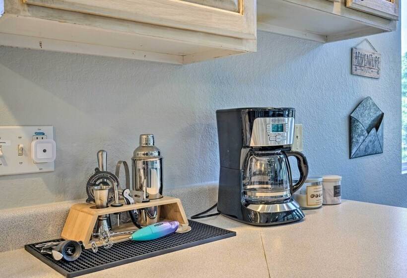 Westcliffe Mountain Retreat W/ Deck + Grill!