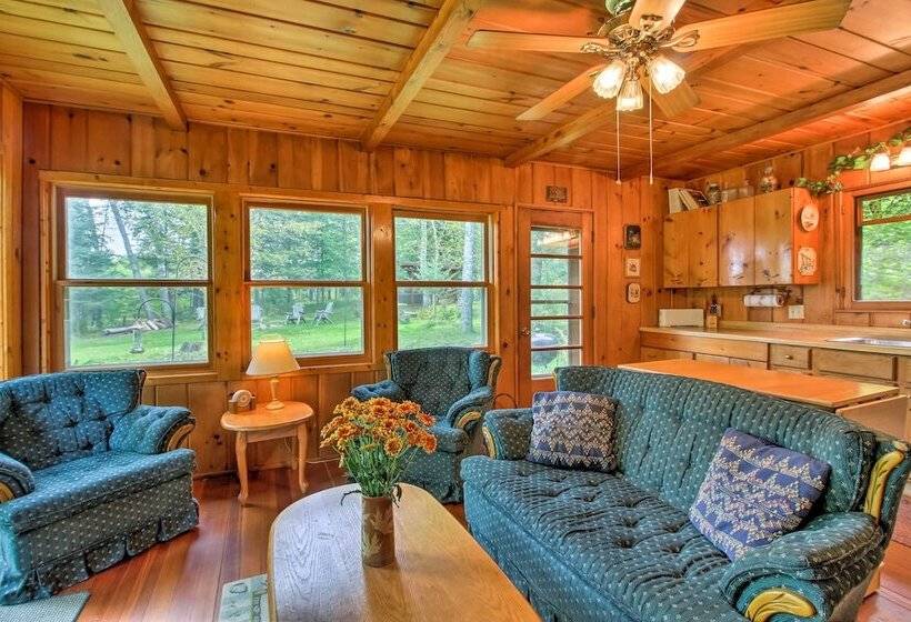 Wilderness Acres Retreat On Bear Lake!