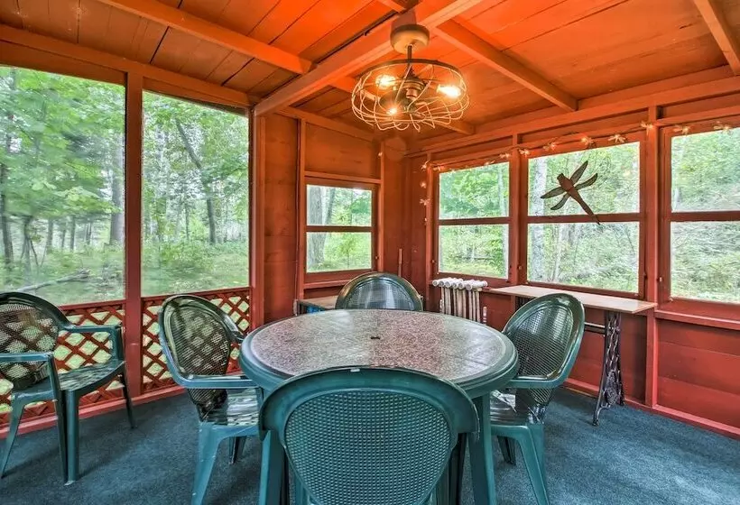 Wilderness Acres Retreat On Bear Lake!