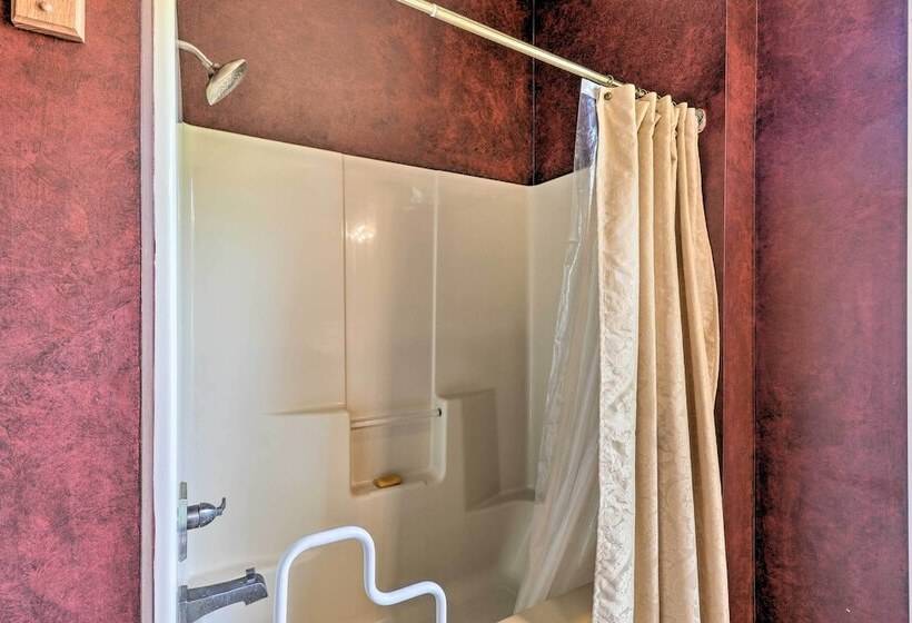 Angler S Ridge  Waterfront Family Getaway!