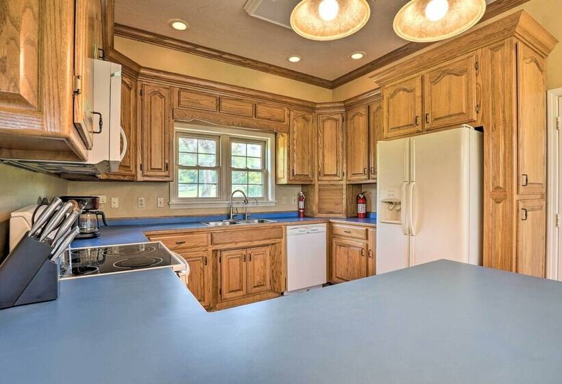 Angler S Ridge  Waterfront Family Getaway!