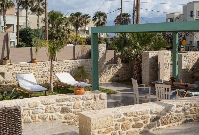 Arodamos Studios Apartments