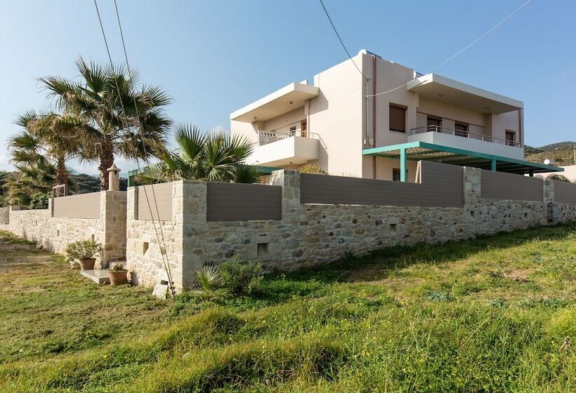 Arodamos Studios Apartments