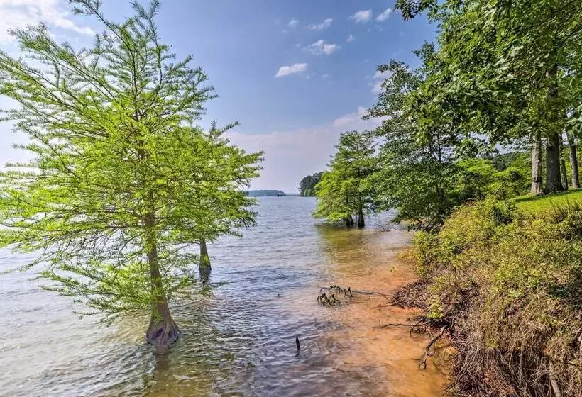Beautiful Toledo Bend Retreat W/ Private Dock