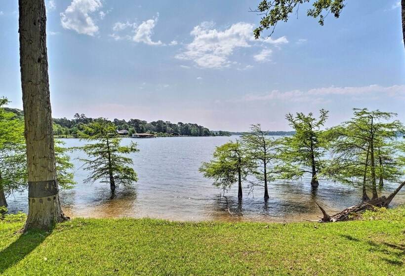 Beautiful Toledo Bend Retreat W/ Private Dock