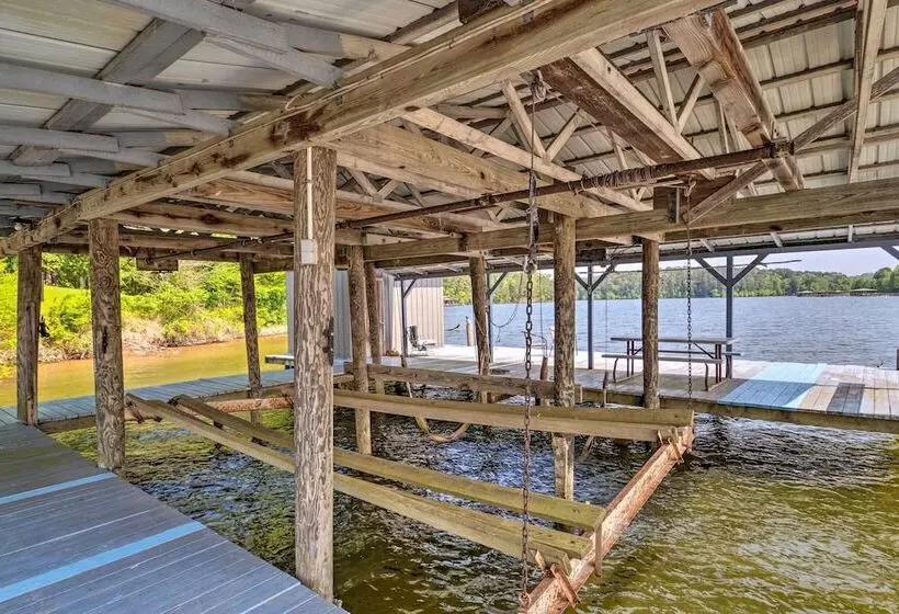 Beautiful Toledo Bend Retreat W/ Private Dock
