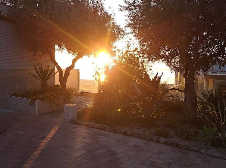 Bed and Breakfast Ischia, With A Breathtaking View, In The Bay Of Citara For 7 Persons