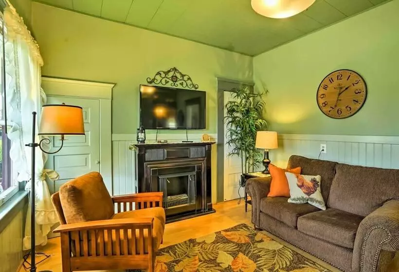 Bella Rose  Lovely Eureka Home Near Redwoods!