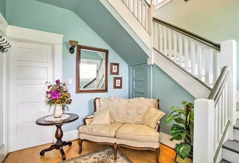 Bella Rose  Lovely Eureka Home Near Redwoods!