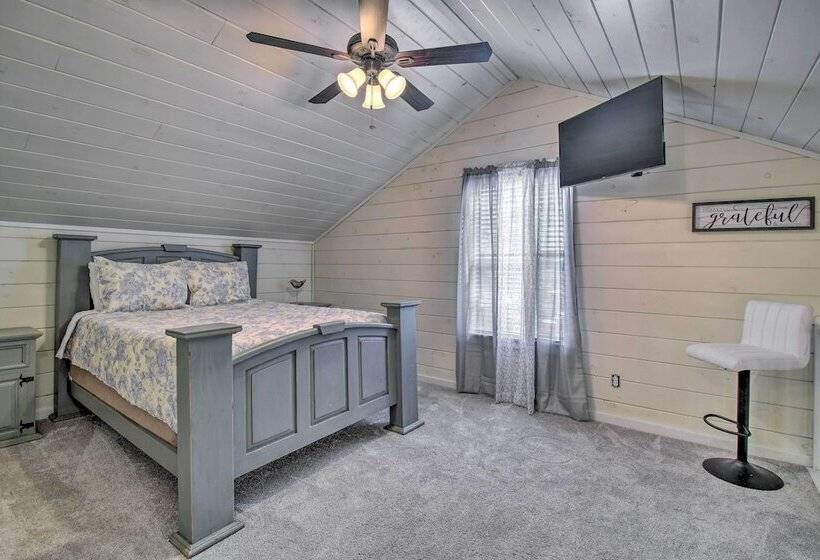 Broken Bow Cabin W/ Private Deck ~ 5 Mi To Lake!