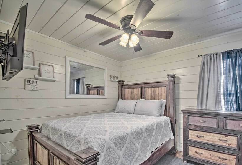 Broken Bow Cabin W/ Private Deck ~ 5 Mi To Lake!