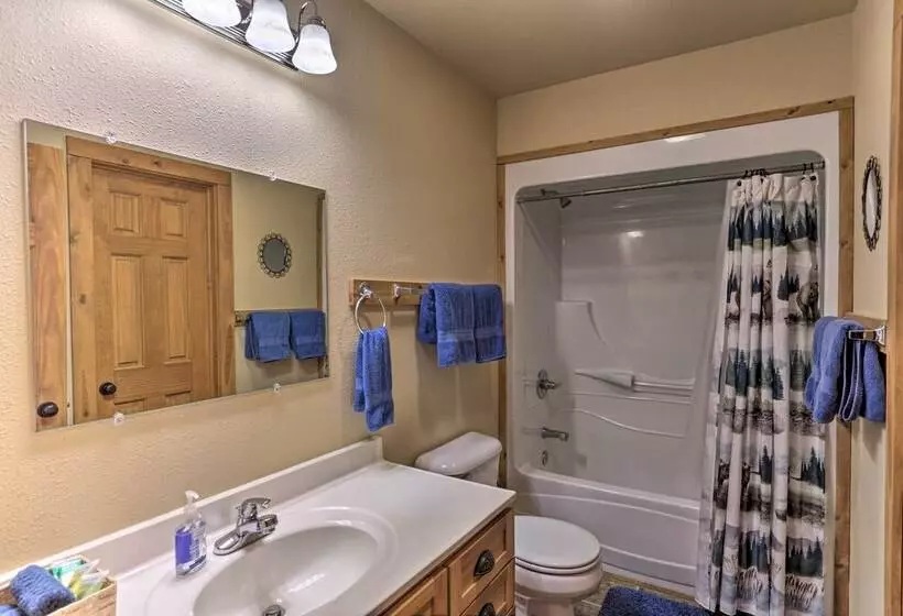 Cabin W/ On Site Trails   15 Miles To Mt Rushmore!
