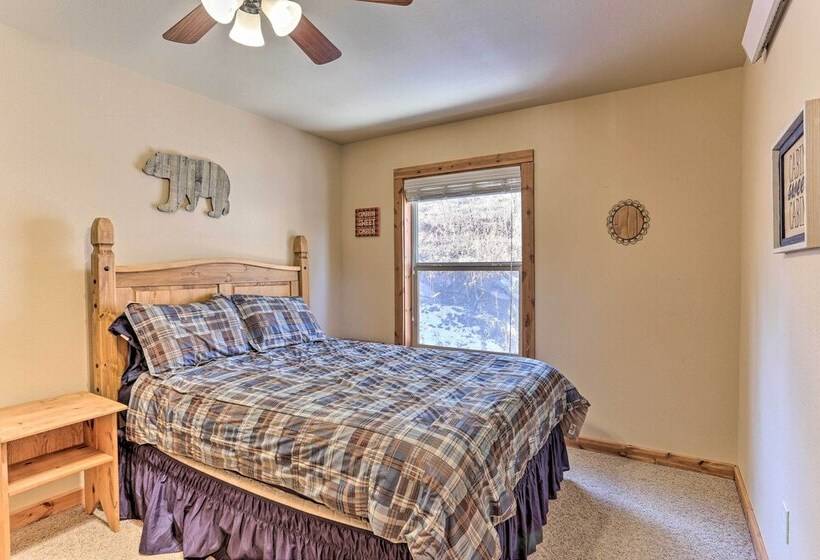 Cabin W/ On Site Trails 15 Miles To Mt Rushmore!