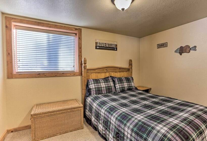 Cabin W/ On Site Trails 15 Miles To Mt Rushmore!