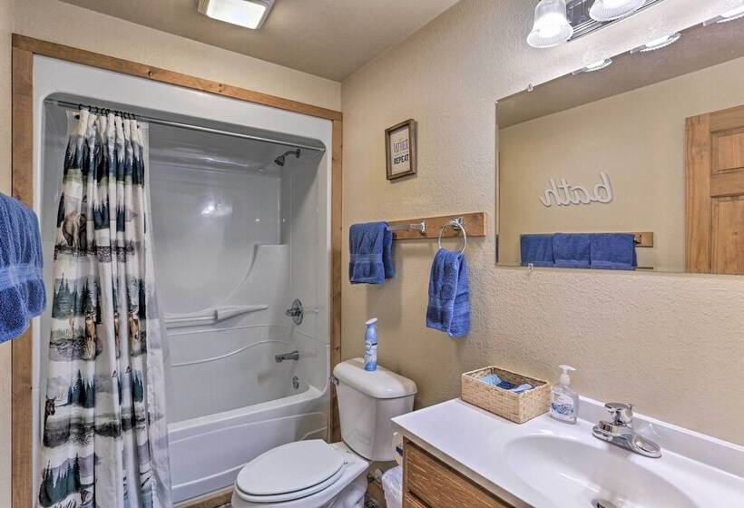 Cabin W/ On Site Trails 15 Miles To Mt Rushmore!