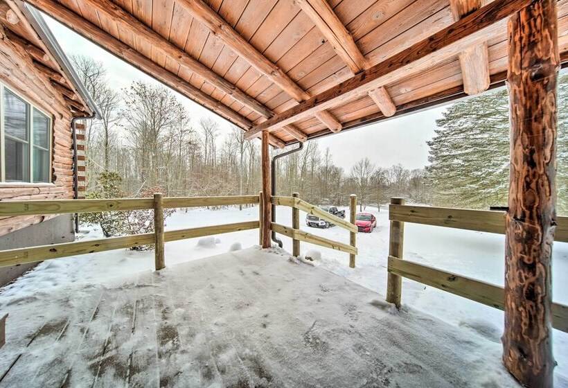 Cambridge Springs Cabin Near French Creek!