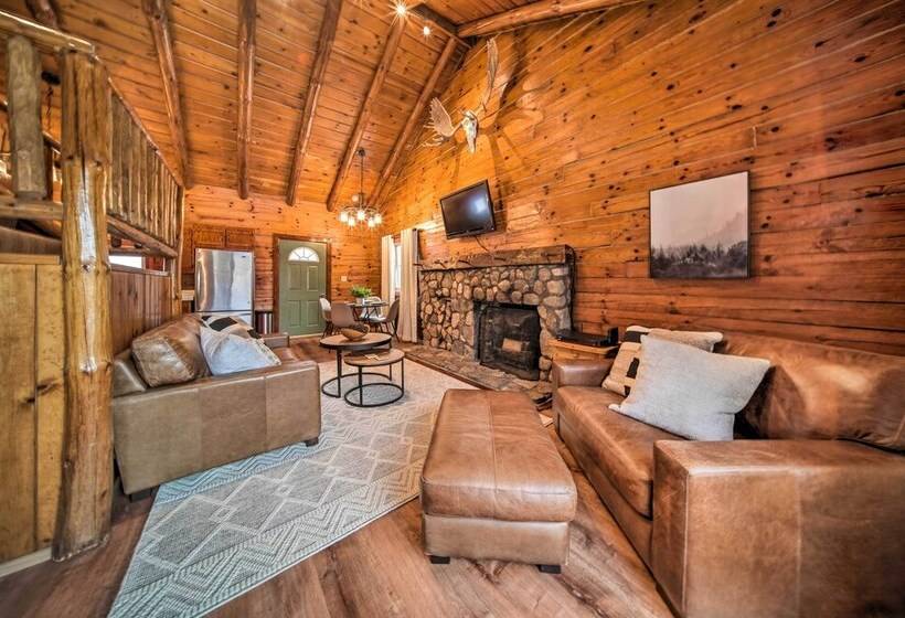 Cambridge Springs Cabin Near French Creek!