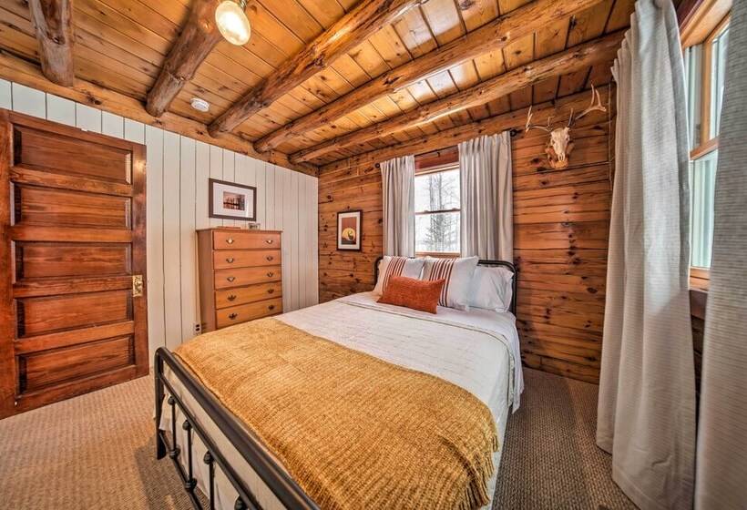 Cambridge Springs Cabin Near French Creek!