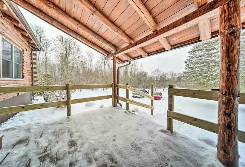 Cambridge Springs Cabin Near French Creek!