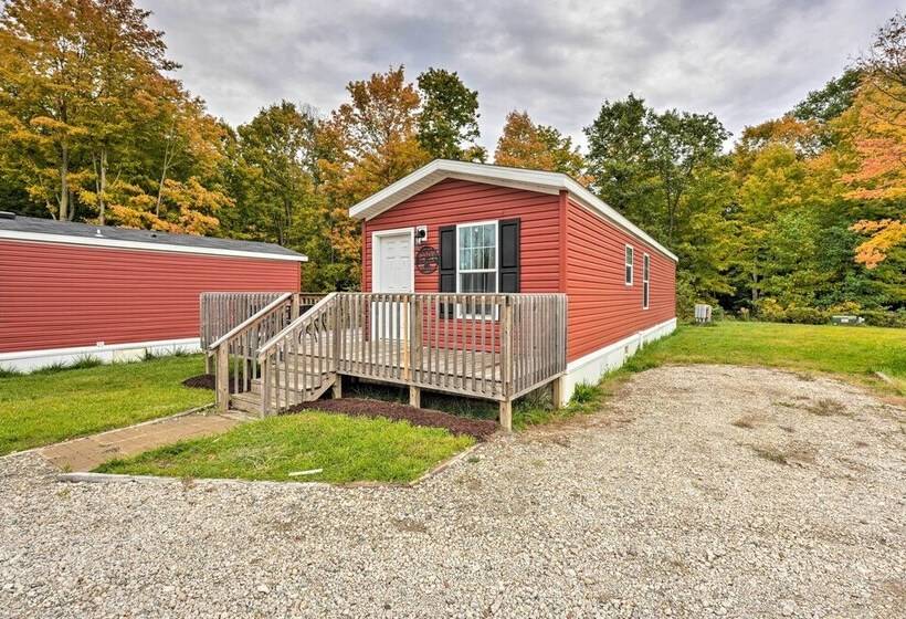 Cassopolis Cabin: On Site Boating & Fishing!