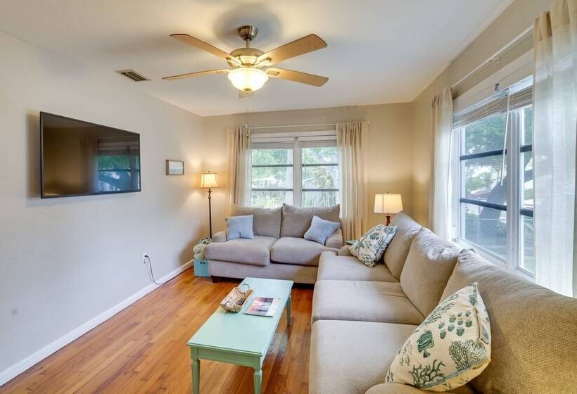 Cozy Cocoa Home   Walk To River & Historic Village