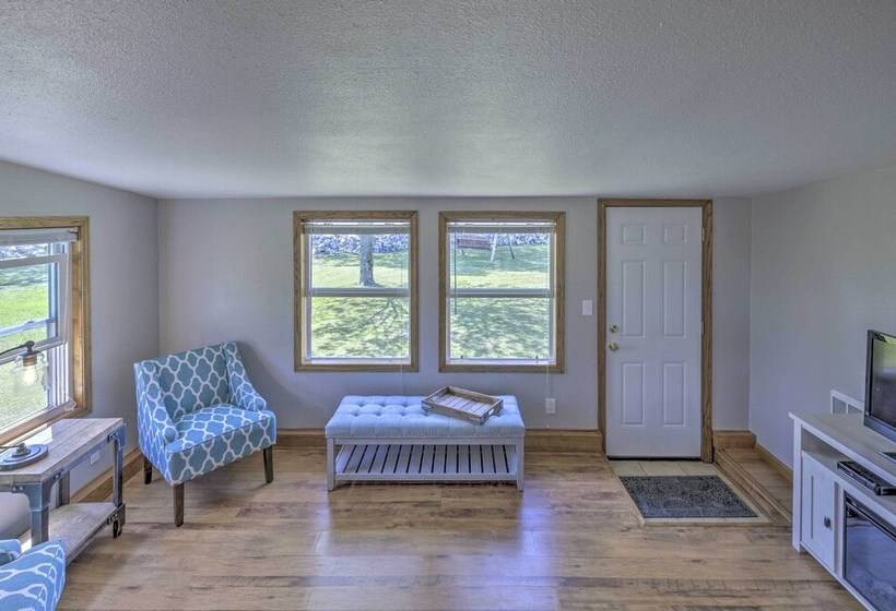 Cozy Waterfront Home On The Bay Of Green Bay!