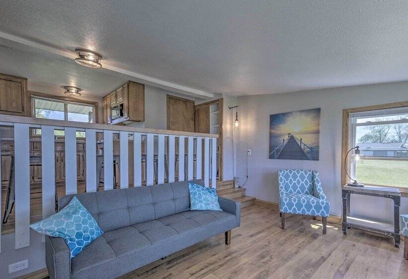 Cozy Waterfront Home On The Bay Of Green Bay!