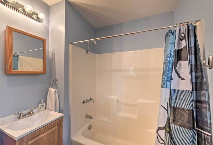 Family Cabin W/ Fire Pit 25 Miles To Yellowstone