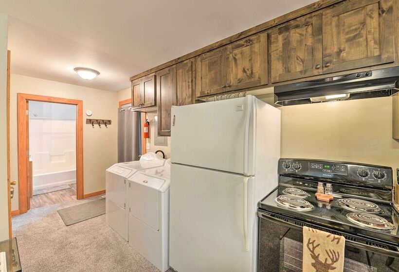 Family Cabin W/ Fire Pit 25 Miles To Yellowstone