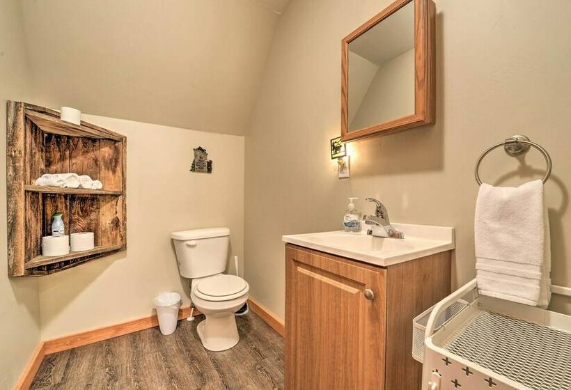 Family Cabin W/ Fire Pit 25 Miles To Yellowstone