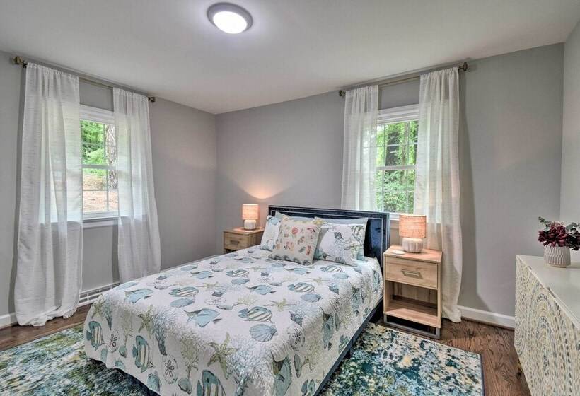 Family Oriented Richmond Home W/ Private Pool