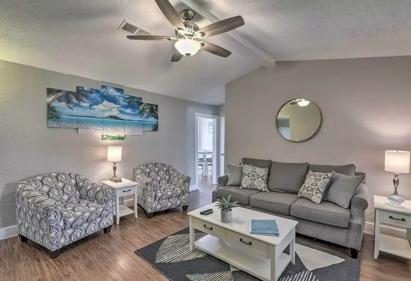 Freeport Home: Gas Grill, Fire Pit & Patio!