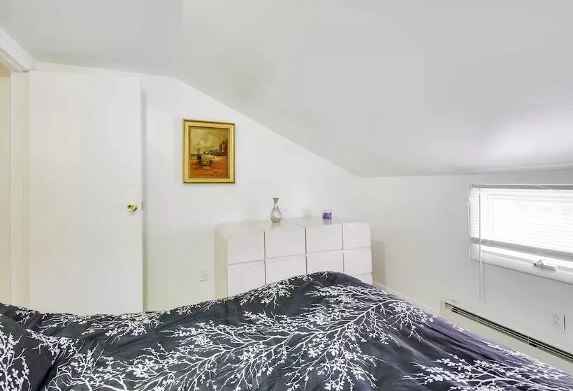 Historic Carriage House < 20 Mi Elk Mtn: Hike, Ski