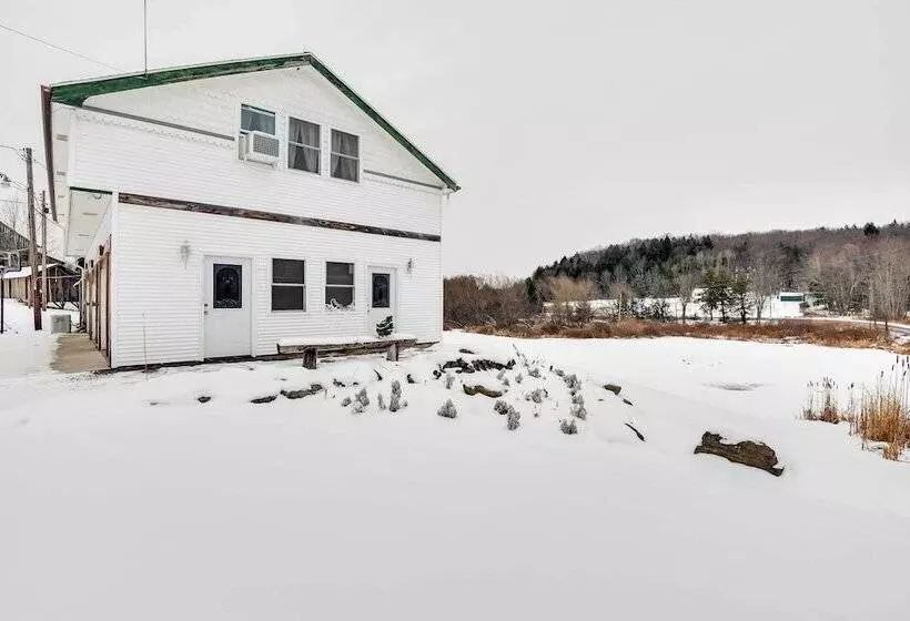 Historic Carriage House < 20 Mi Elk Mtn: Hike, Ski