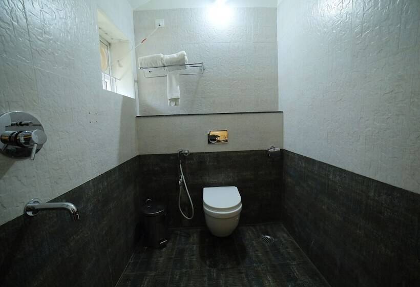 ホテル Coastal Grand Anglo French Resorts