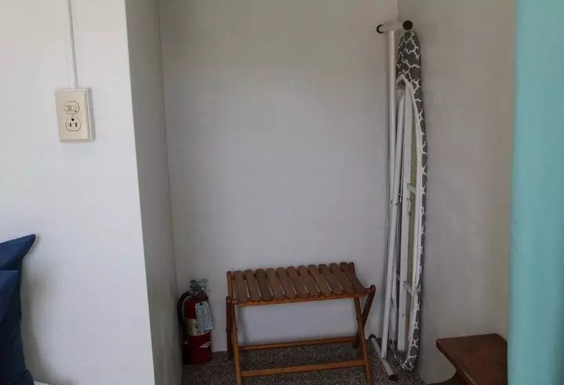 Hotelli The Bonnie Inn Unit 1