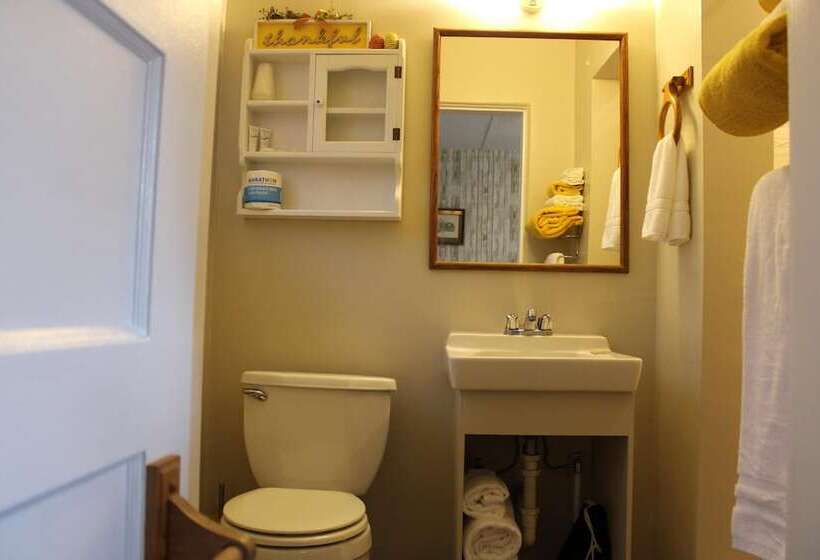 酒店 The Bonnie Inn Unit 1