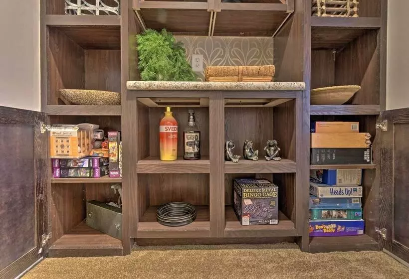 Lakefront Home W/ Deck, Fishing Dock & Canoe!