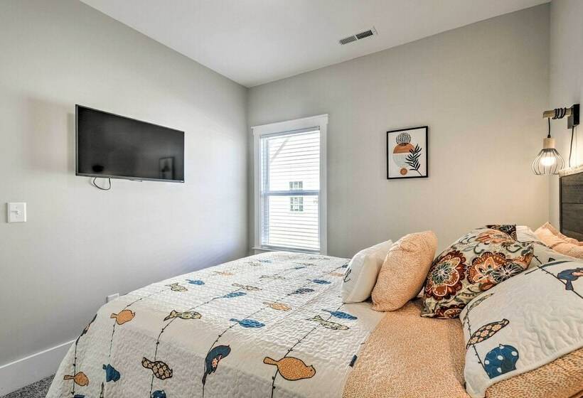 Little River Escape W/ Patio < 6 Mi To Beach!