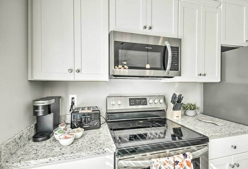 Little River Escape W/ Patio < 6 Mi To Beach!