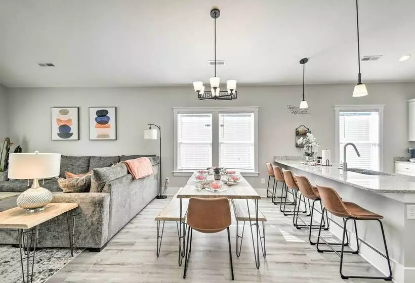 Little River Escape W/ Patio < 6 Mi To Beach!