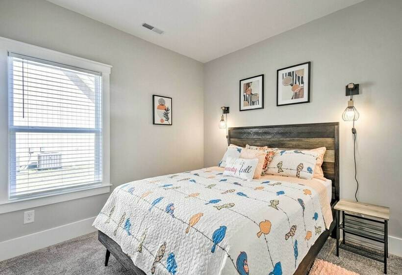 Little River Escape W/ Patio < 6 Mi To Beach!