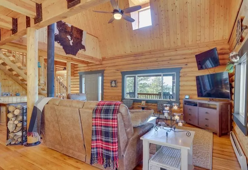 Lake George Cabin W/ Deck & Mountain Views!
