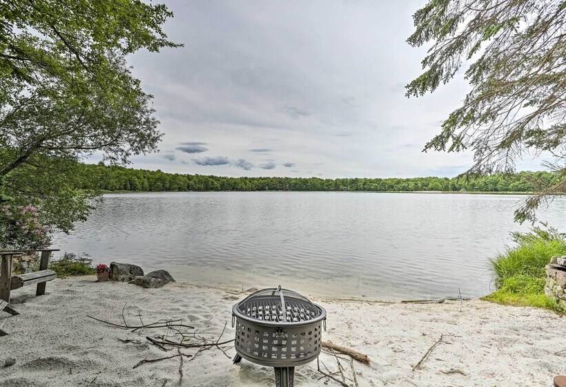Luxe Poconos Pines Home W/ Beach + Amenities!