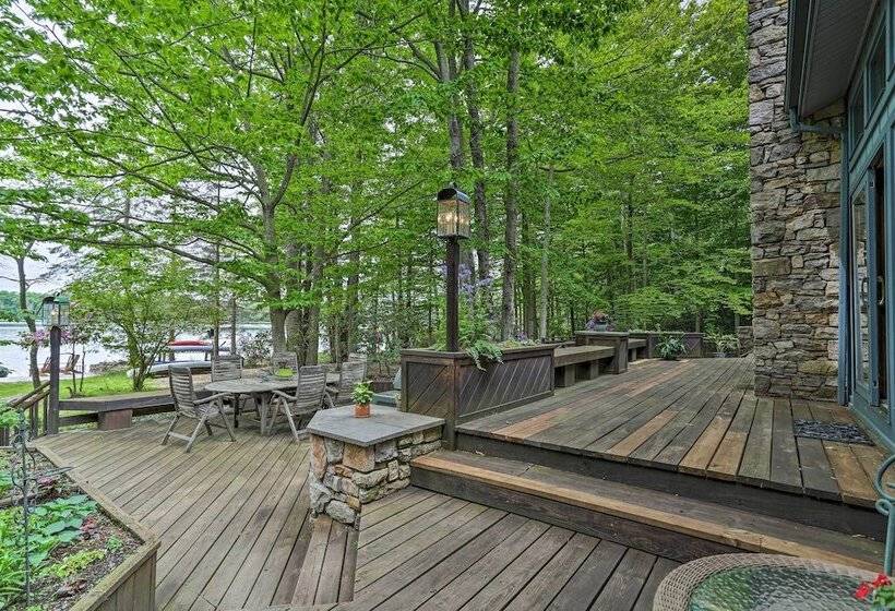Luxe Poconos Pines Home W/ Beach + Amenities!
