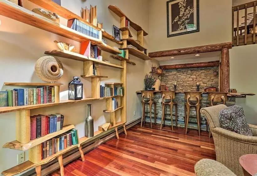 Luxe Poconos Pines Home W/ Beach + Amenities!