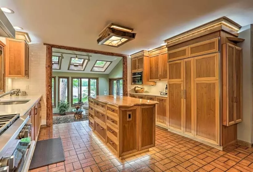 Luxe Poconos Pines Home W/ Beach + Amenities!